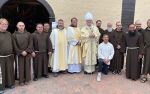 actor-ingresa-iglesia-catolica