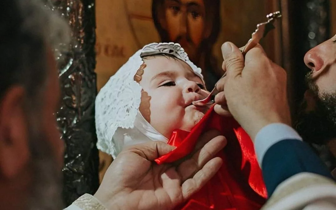 Primera comunión en la Iglesia Ortodoxa