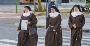 El Arzobispado de Burgos requiere al falso obispo que abandone el convento de Belorado