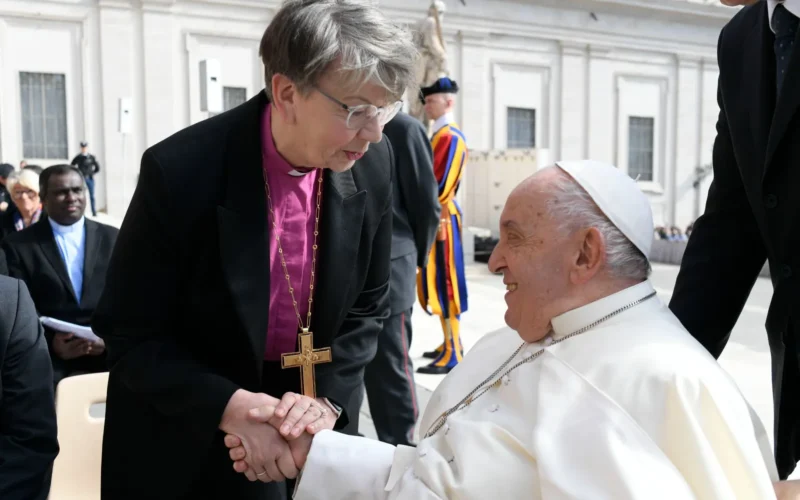 Mujeres sacerdotes