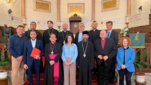 mesa-dialogo-cristianos